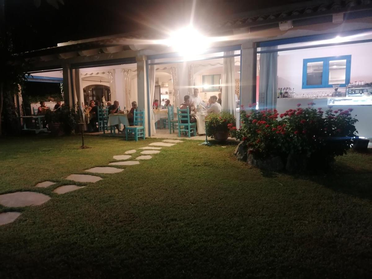Hotel S'Ortale Con Parcheggio Interno E Ristorante All'Aperto Орозеи Экстерьер фото