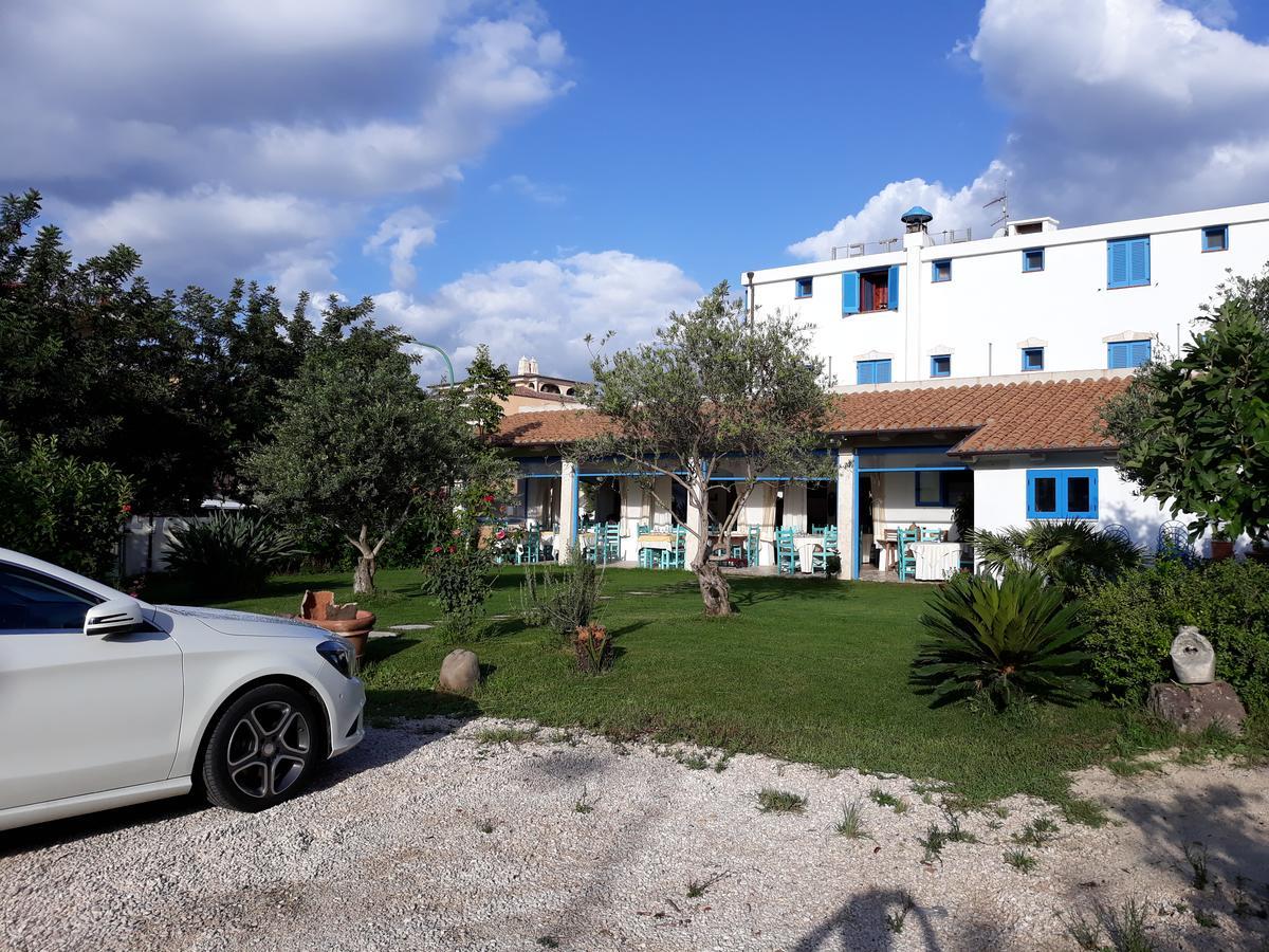 Hotel S'Ortale Con Parcheggio Interno E Ristorante All'Aperto Орозеи Экстерьер фото