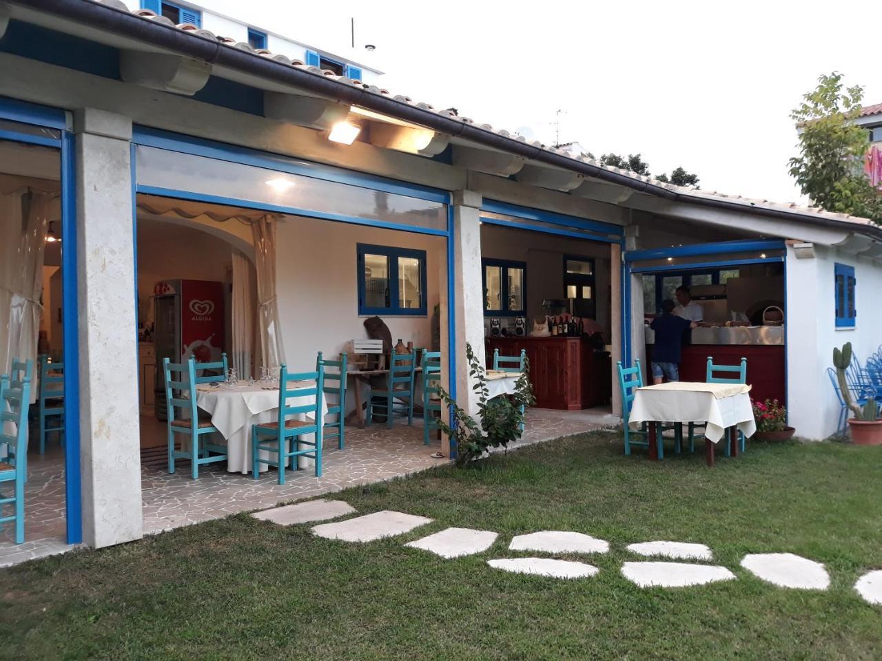 Hotel S'Ortale Con Parcheggio Interno E Ristorante All'Aperto Орозеи Экстерьер фото